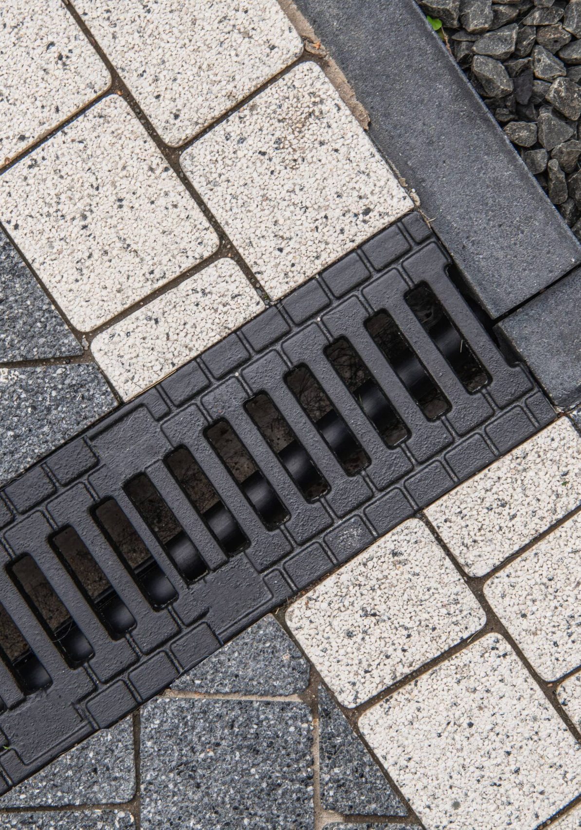 brick-driveway-and-water-drain-RJRNZLE